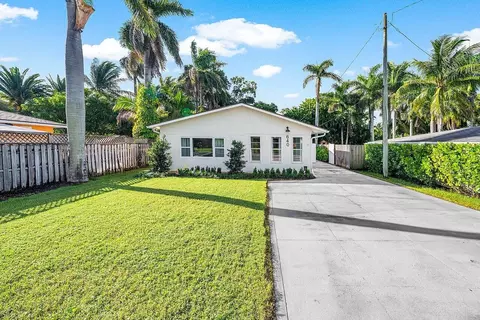 640 Potter Rd, Boynton Beach, FL 33435