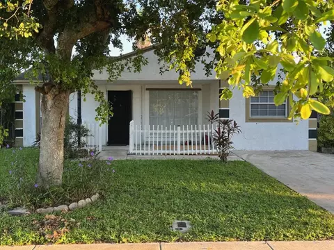 10705 Aquarius, Royal Palm Beach, FL 33411