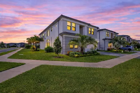 8284 Royal County Down, Boca Raton, FL 33434