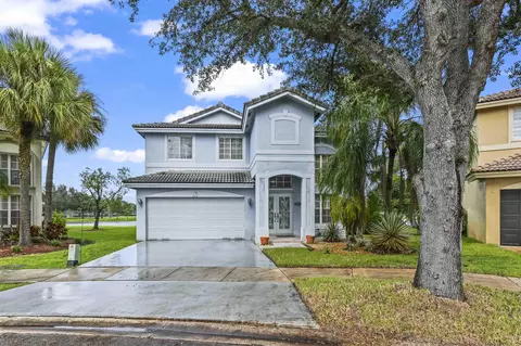 375 SW 205th Ave, Pembroke Pines, FL 33029