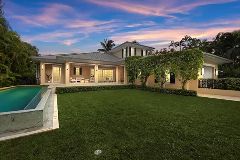 8 Osprey Dr, Ocean Ridge, FL 33435