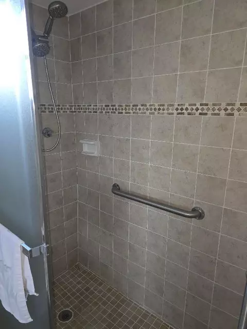 2812 Garden S #301, Lake Worth, FL 33461