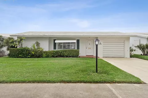 703 SW 18th St, Boynton Beach, FL 33426