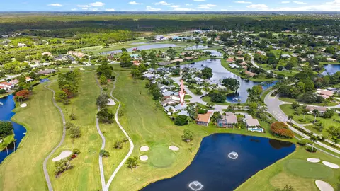6642 S Pine Ct, Palm Beach Gardens, FL 33418