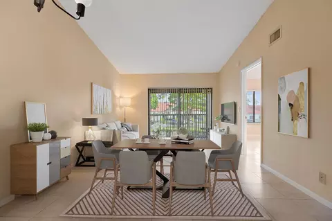 6649 Somerset Dr #206, Boca Raton, FL 33433