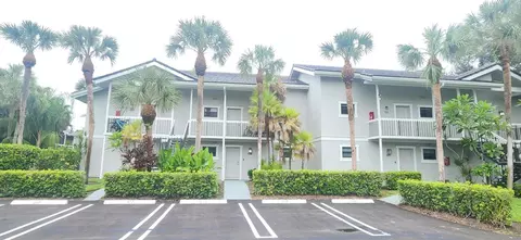 11863 Wimbledon Cir #416, Wellington, FL 33414