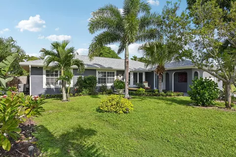 1871 SE Wexford Ct, Port Saint Lucie, FL 34952