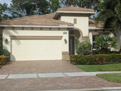 10985 SW Visconti Way SW, Port Saint Lucie, FL 34986