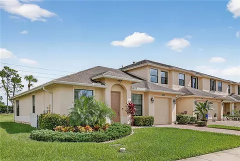 9897 E Villa Cir, Vero Beach, FL 32966