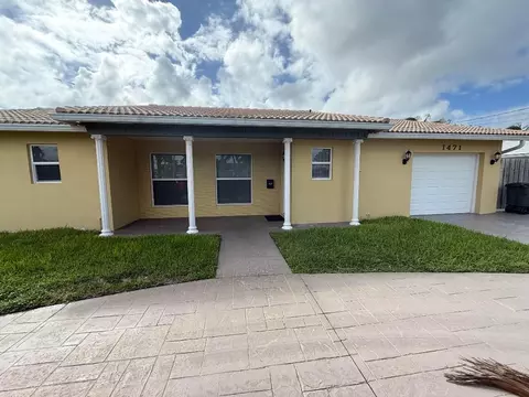 1471 SW 5th, Boca Raton, FL 33432