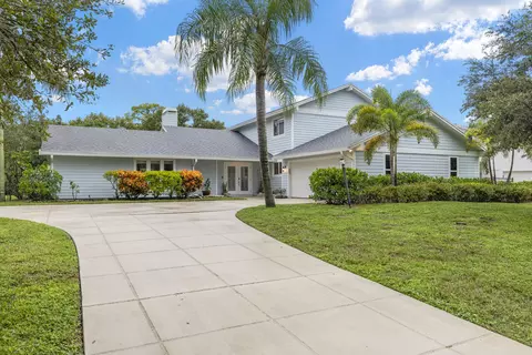6595 Wood Lake Rd, Jupiter, FL 33458