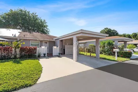 6871 Moonlit Dr, Delray Beach, FL 33446