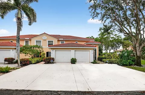 12528 Crystal Pointe #202, Boynton Beach, FL 33437