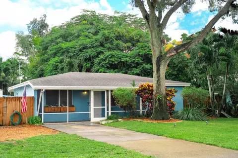 5155 Cleveland Rd, Delray Beach, FL 33484