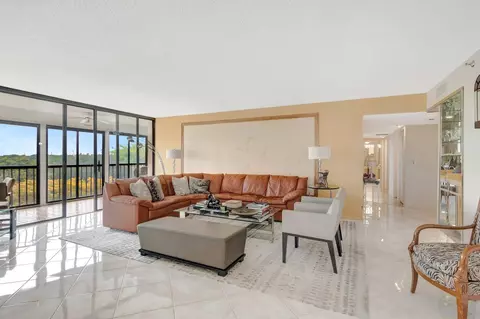 20090 Boca West Dr #368, Boca Raton, FL 33434