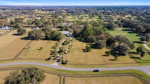 10303 NW 76th Ter, Ocala, FL 34482