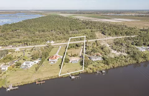 6112 SW Banks St, Palm City, FL 34990