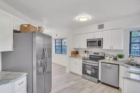 17388 Boca Club Blvd #201, Boca Raton, FL 33487