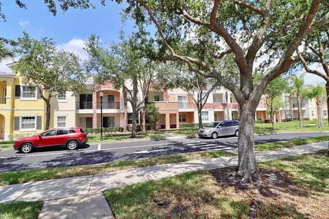 10520 SW Stephanie Way #2204, Port Saint Lucie, FL 34987