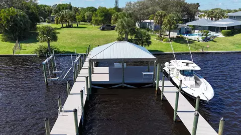 4345 SE Mulford Ln, Stuart, FL 34997 photo 5