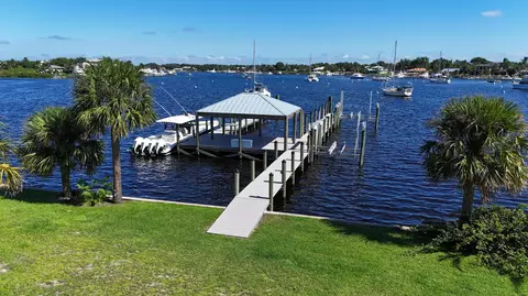4345 SE Mulford Ln, Stuart, FL 34997 photo 8