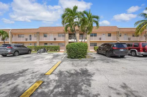 9851 Sandalfoot Blvd #207, Boca Raton, FL 33428