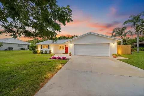 2416 NW Everglades Blvd, Stuart, FL 34994