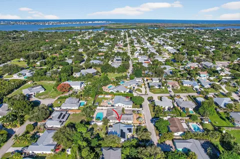 View/Area - 5095 SE Manatee Ter, Stuart, FL 34997 photo 4 of 16
