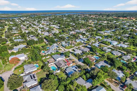 View/Area - 5095 SE Manatee Ter, Stuart, FL 34997 photo 5 of 16