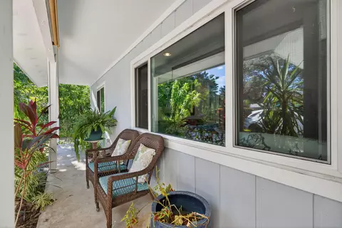Exterior - 5095 SE Manatee Ter, Stuart, FL 34997 photo 2 of 15