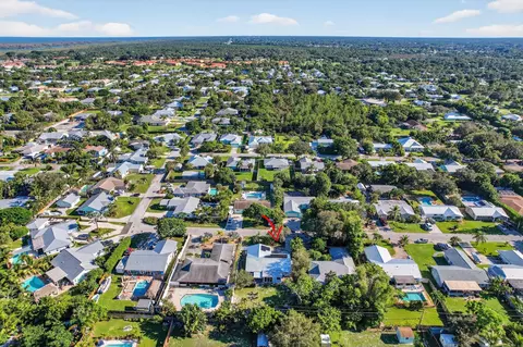 View/Area - 5095 SE Manatee Ter, Stuart, FL 34997 photo 6 of 16