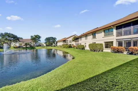 3373 Jog Park Dr, Greenacres, FL 33467