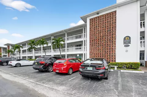 5203 NE 24 Ter #B-105, Fort Lauderdale, FL 33308