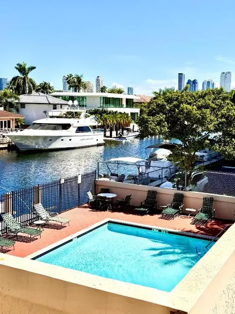2903 NE 163 #208, North Miami Beach, FL 33160