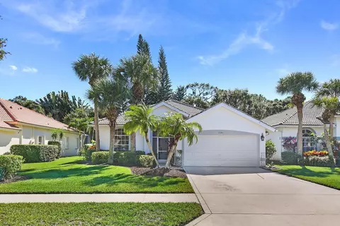 7281 SE Seagate Ln, Stuart, FL 34997