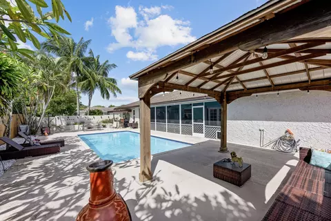 4430 Gardenia Dr, Palm Beach Gardens, FL 33410