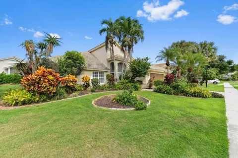 7351 Sterling Falls Ln W, Boynton Beach, FL 33437