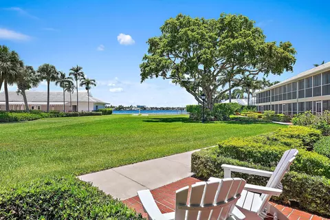 2 Church Ln #115-116, North Palm Beach, FL 33408