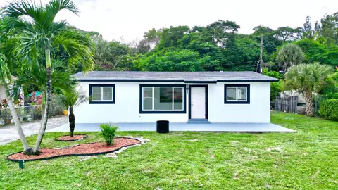 773 Arlington Dr, West Palm Beach, FL 33415