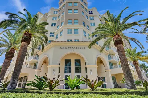 99 SE Mizner Blvd #PH 40, Boca Raton, FL 33432