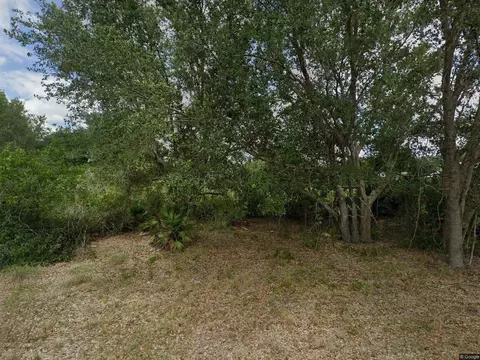 2312 Abbott Ave, Alva, FL 33920