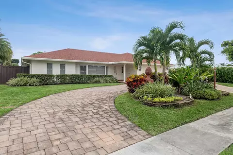 3410 Lakeview Blvd, Delray Beach, FL 33445