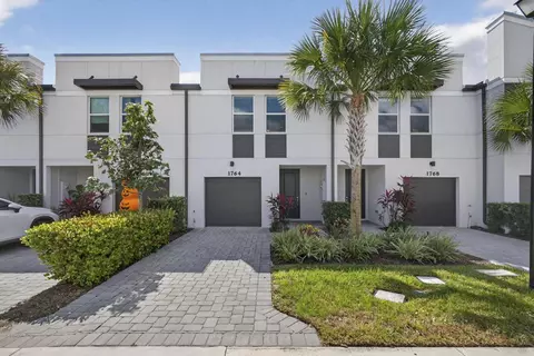 1764 Lindley, Mangonia Park, FL 33407