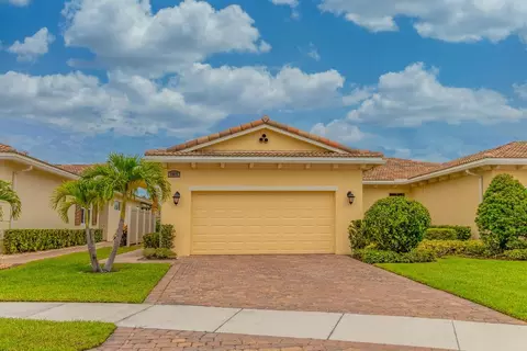 21012 SW Modena, Port Saint Lucie, FL 34986