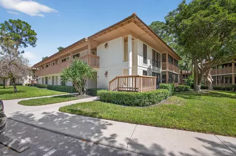 113 Brackenwood, Palm Beach Gardens, FL 33418