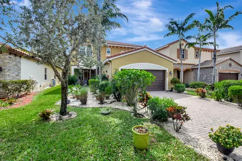 4598 Capital Dr, Lake Worth, FL 33463
