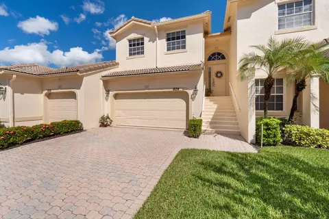 8134 Carnoustie Pl, Port Saint Lucie, FL 34986