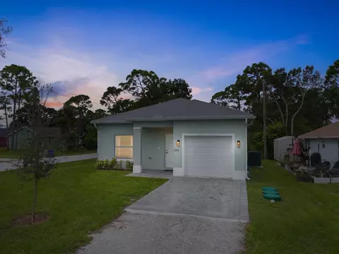 1395 17th SW, Vero Beach, FL 32962