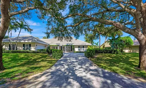 18289 SE Heritage Dr, Jupiter, FL 33469