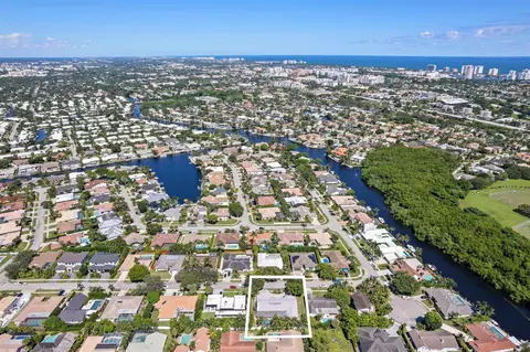 620 SW 17th St, Boca Raton, FL 33486